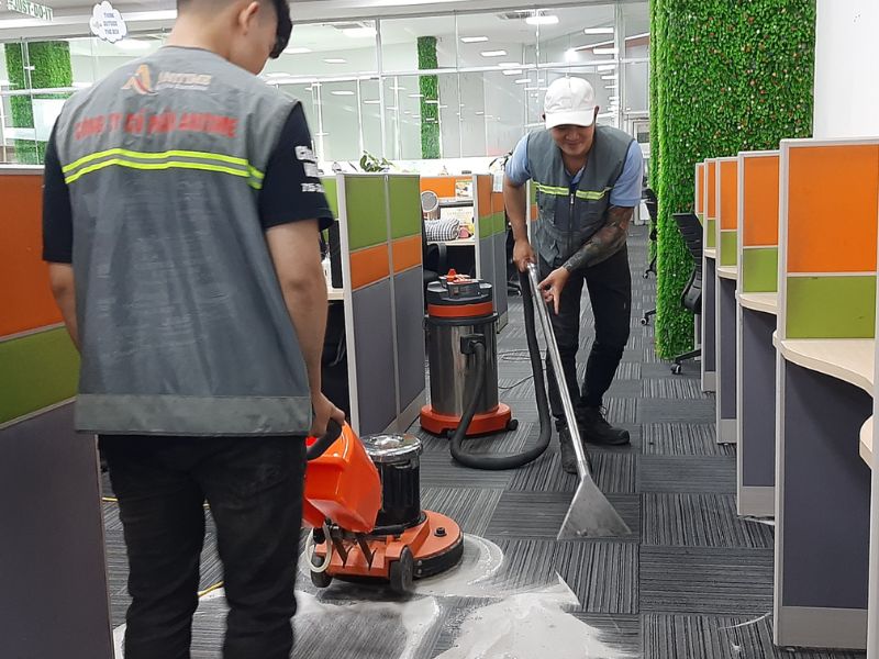 Dịch vụ giặt thảm chuyên nghiệp, theo quy trình khoa học.