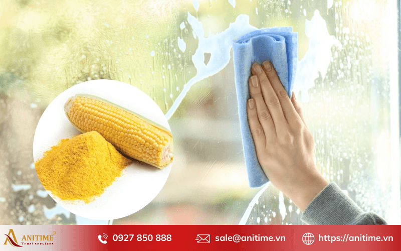 Cách làm sạch cửa kính sạch bằng bột bắp