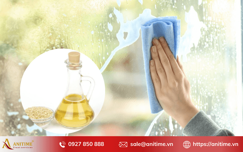 Cách lau kính sạch bằng giấm ăn