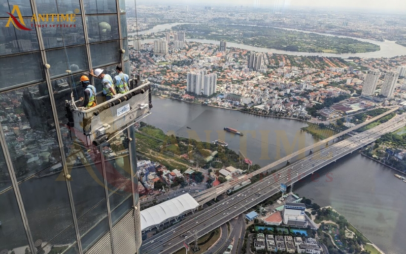 Chống thấm kính mặt ngoài Landmark 81